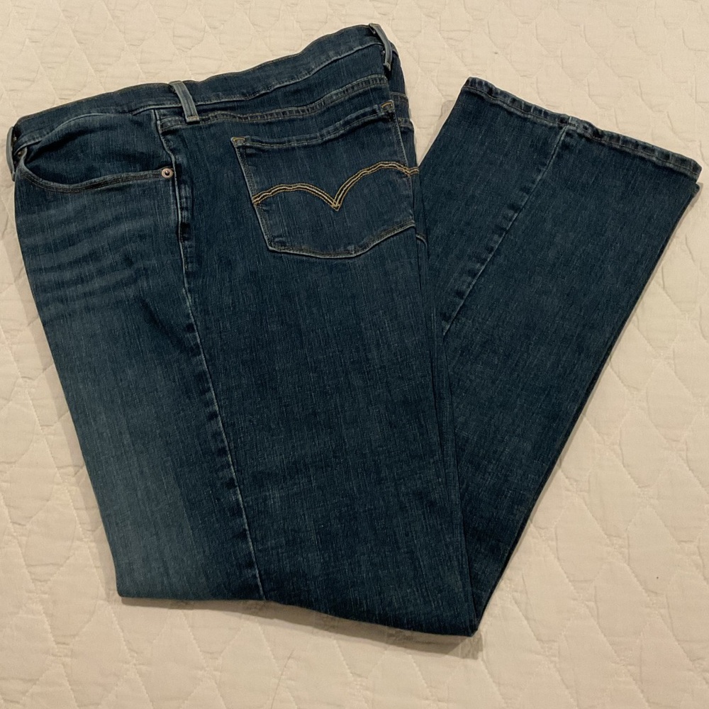 LEVI’S Women's Size 12 Short 12S Classic Bootcut Jeans